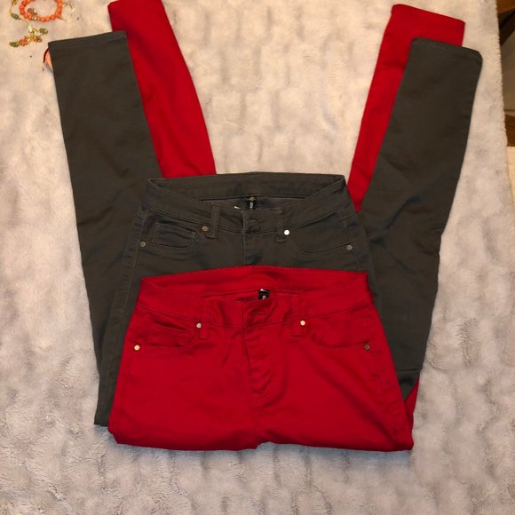 Bundle of gray/grey and red jeans pants - Picture 3 of 5